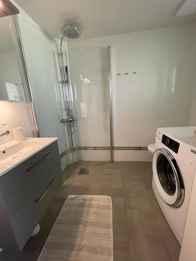 Charmigt Hus Pa Vindoe Villa Stockholm Ngoại thất bức ảnh