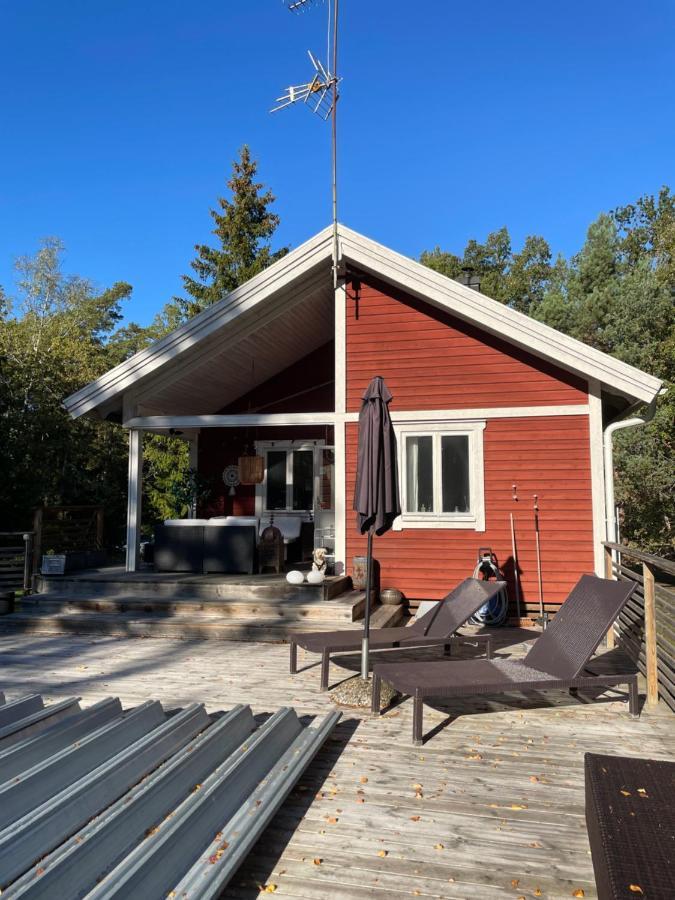 Charmigt Hus Pa Vindoe Villa Stockholm Ngoại thất bức ảnh